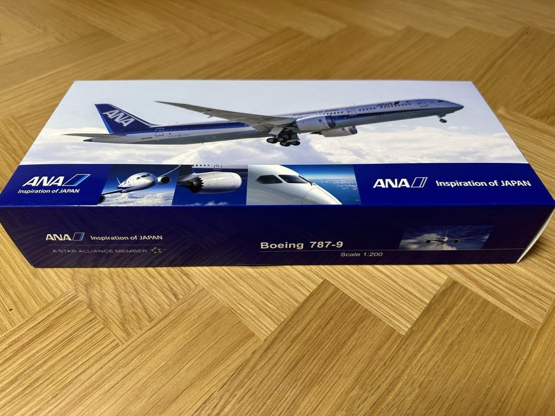 Amazon.co.jp: ANA ボーイング7879 スケール1200 模型 : おもちゃ
